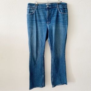 Abercrombie & Fitch 70's Vintage Flare Ultra High Rise Short Women Jeans 33 US16